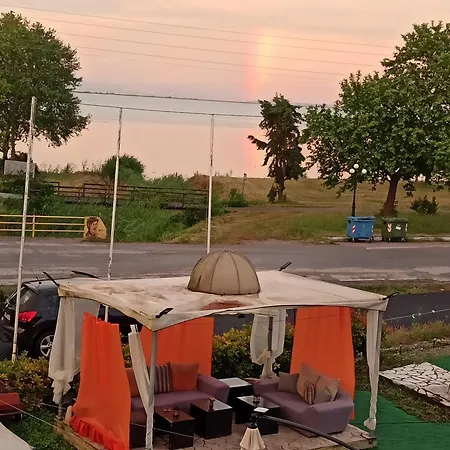 Hotel Agathoupoli 3*