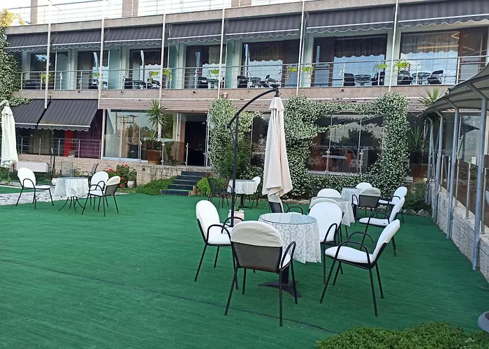 Agathoupoli Hotel Ormos Methonis